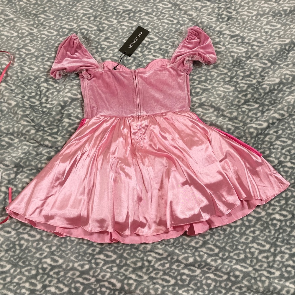 Dolls Kill Princess Peach Inspired Women’s Dress Costume Set [L]